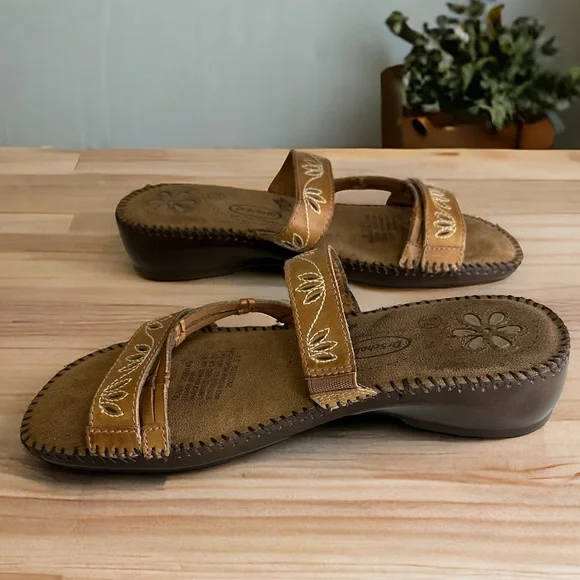 Dr. Scholl's Brown Embroidered Sandals - Picture 3 of 10